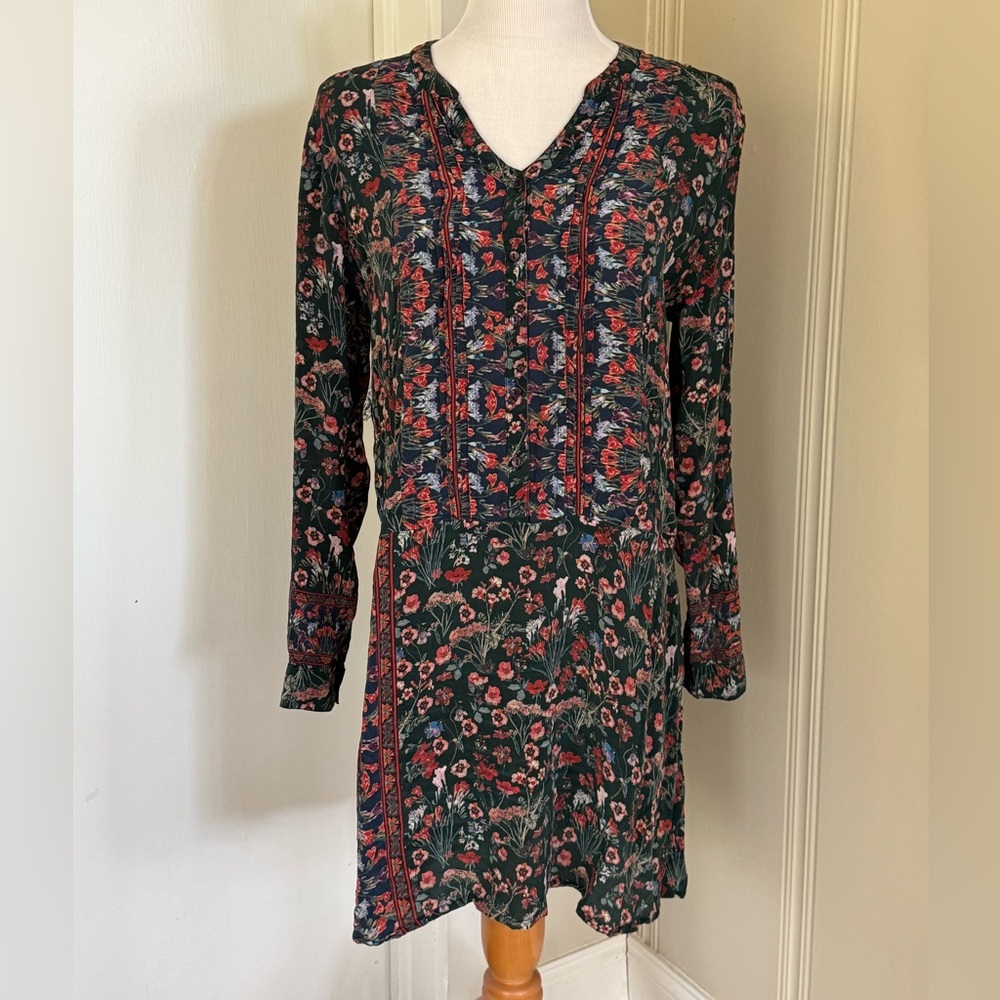 Tolani sz Large 💯 silk green floral dress